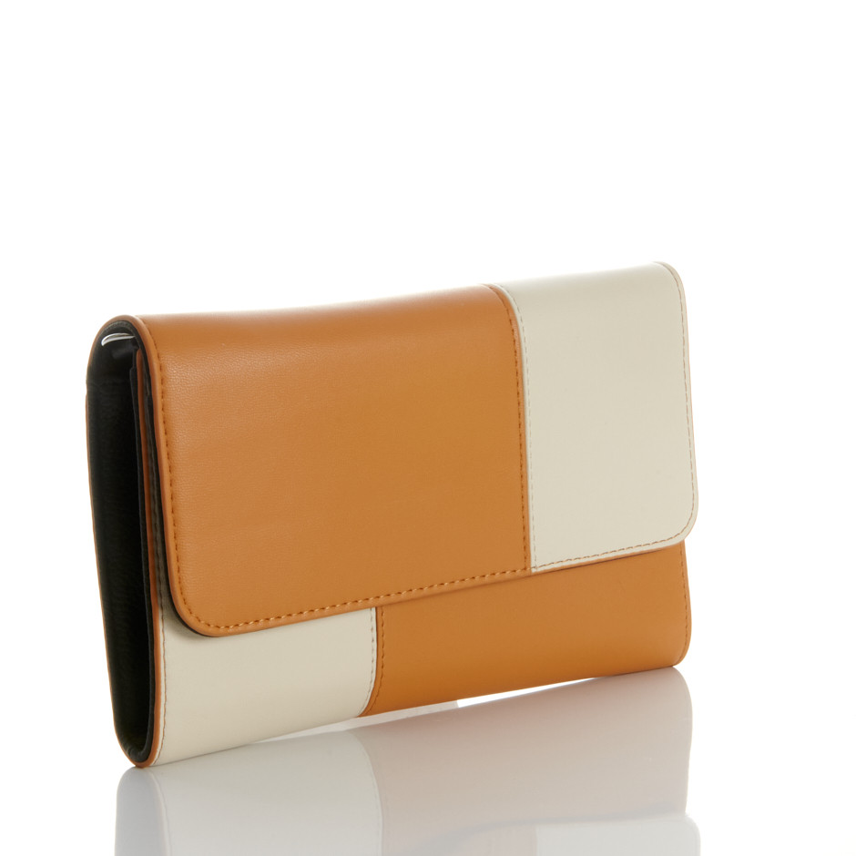 Bolso bicolor camel y beige