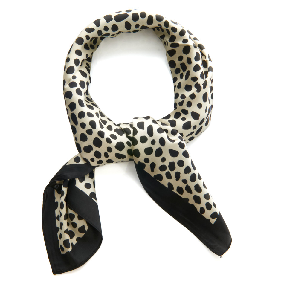 Pañuelo print beige