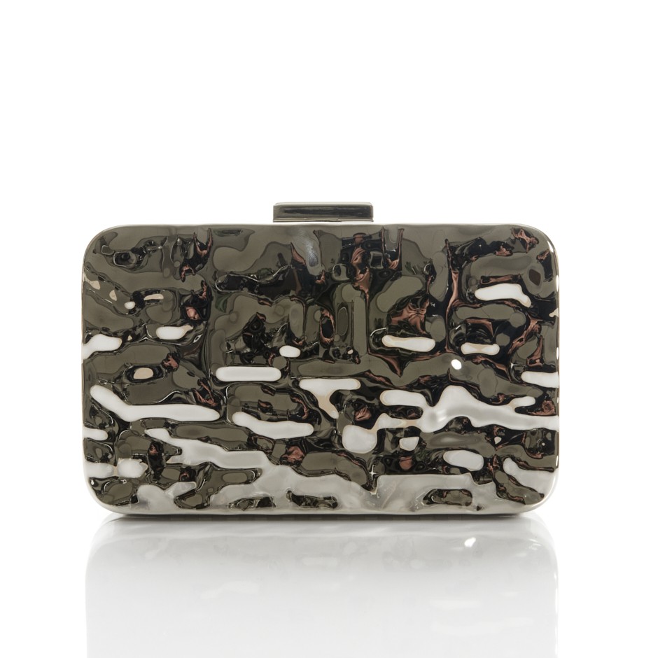 Cartera pieza plateado