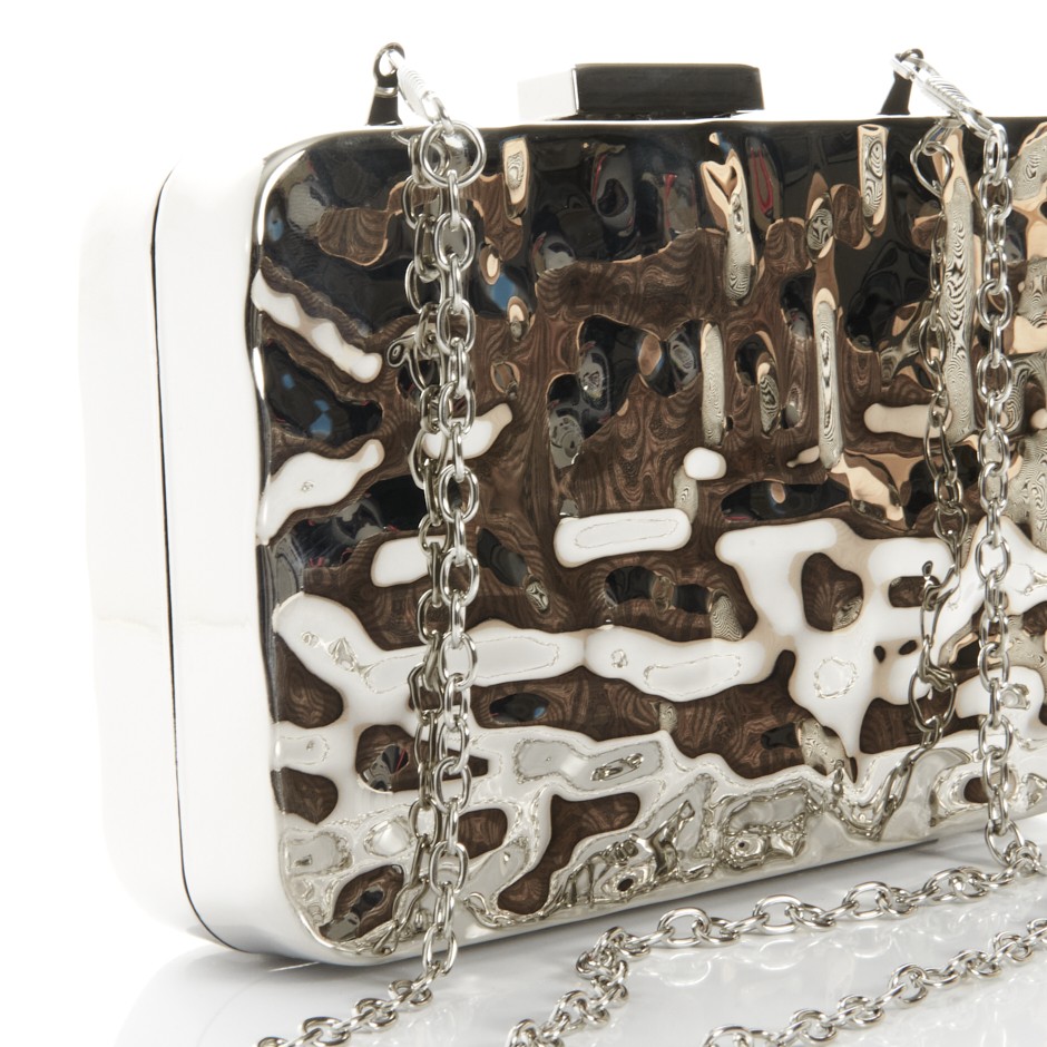 Cartera pieza plateado