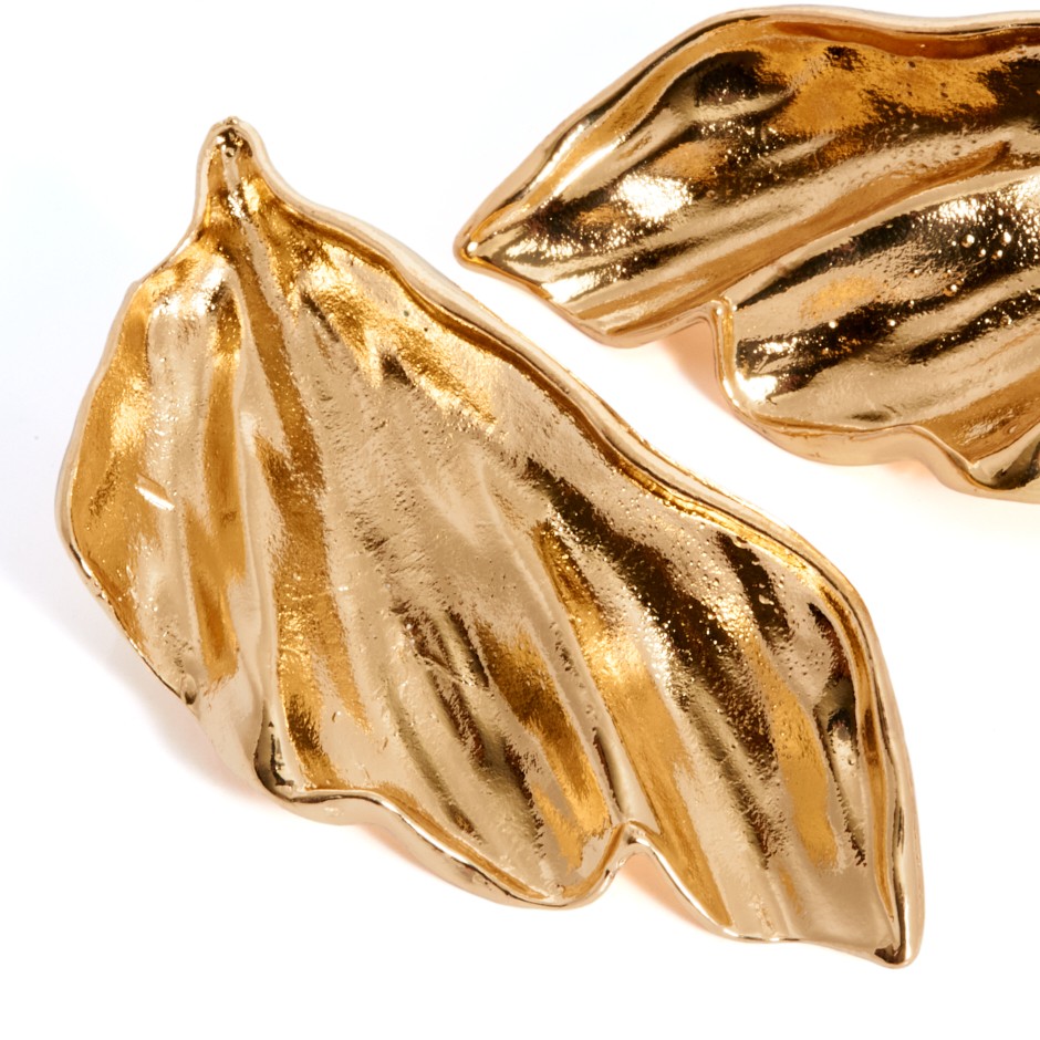 Pendiente santorini hoja dorada