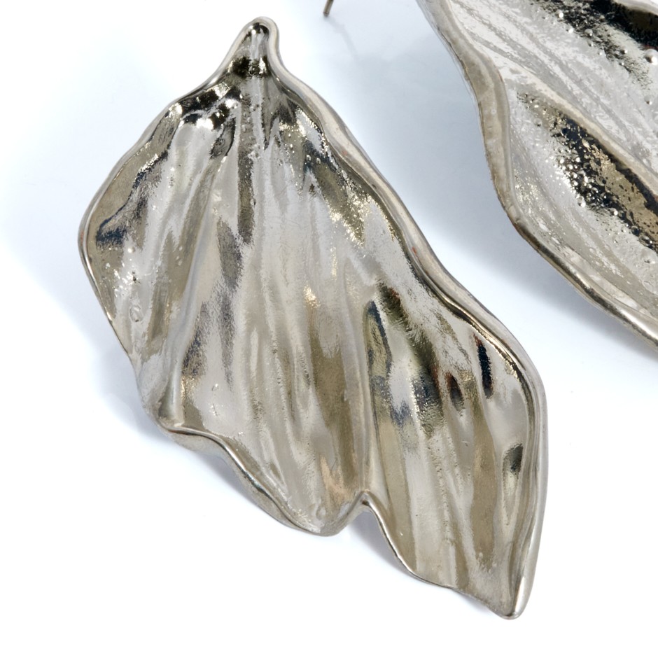 Pendiente santorini hoja plateada