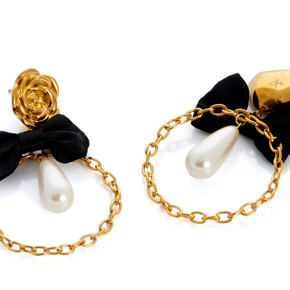 Belinda Wings x Alexah CAMILLE negro