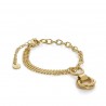 Pulsera dorada y nudo